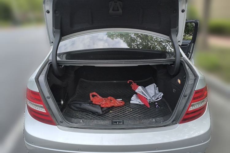 Used Mercedes-Benz C-Class 2013 C 260 Fashion Edition Grand Edition Trunk
