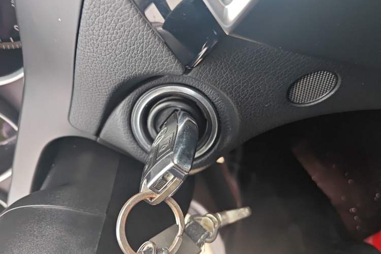 Used Mercedes-Benz C-Class 2013 C 180 CGI Classic Vehicle Key