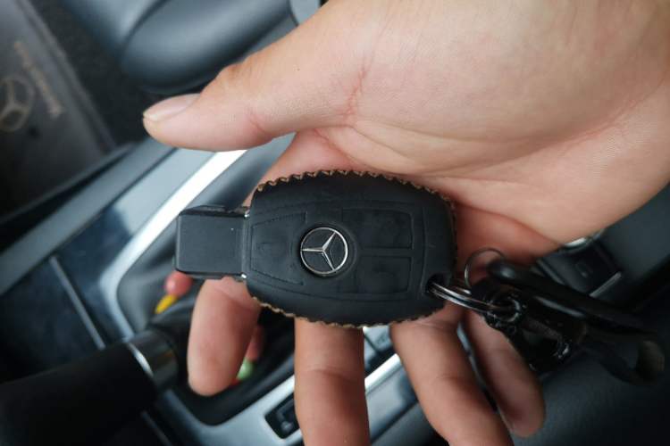 Used Mercedes-Benz C-Class 2013 C 180 CGI Classic Vehicle Key