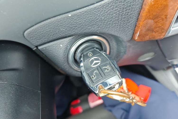 Used Mercedes-Benz C-Class 2013 C 260 CGI Elegant Model Vehicle Key