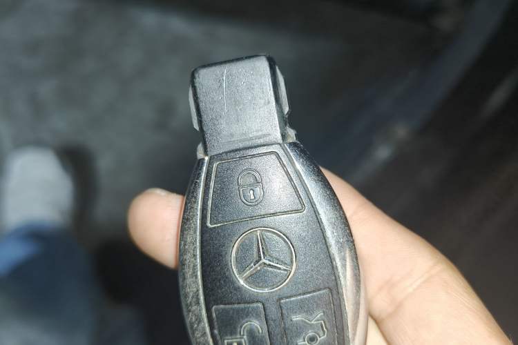 Used Mercedes-Benz C-Class 2013 C 180 CGI Classic Vehicle Key