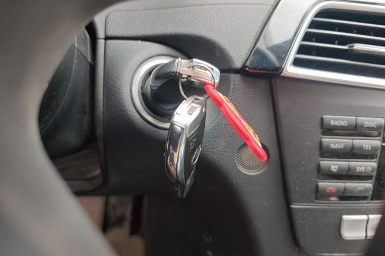 Used Mercedes-Benz C-Class 2013 C 180 CGI Classic Vehicle Key