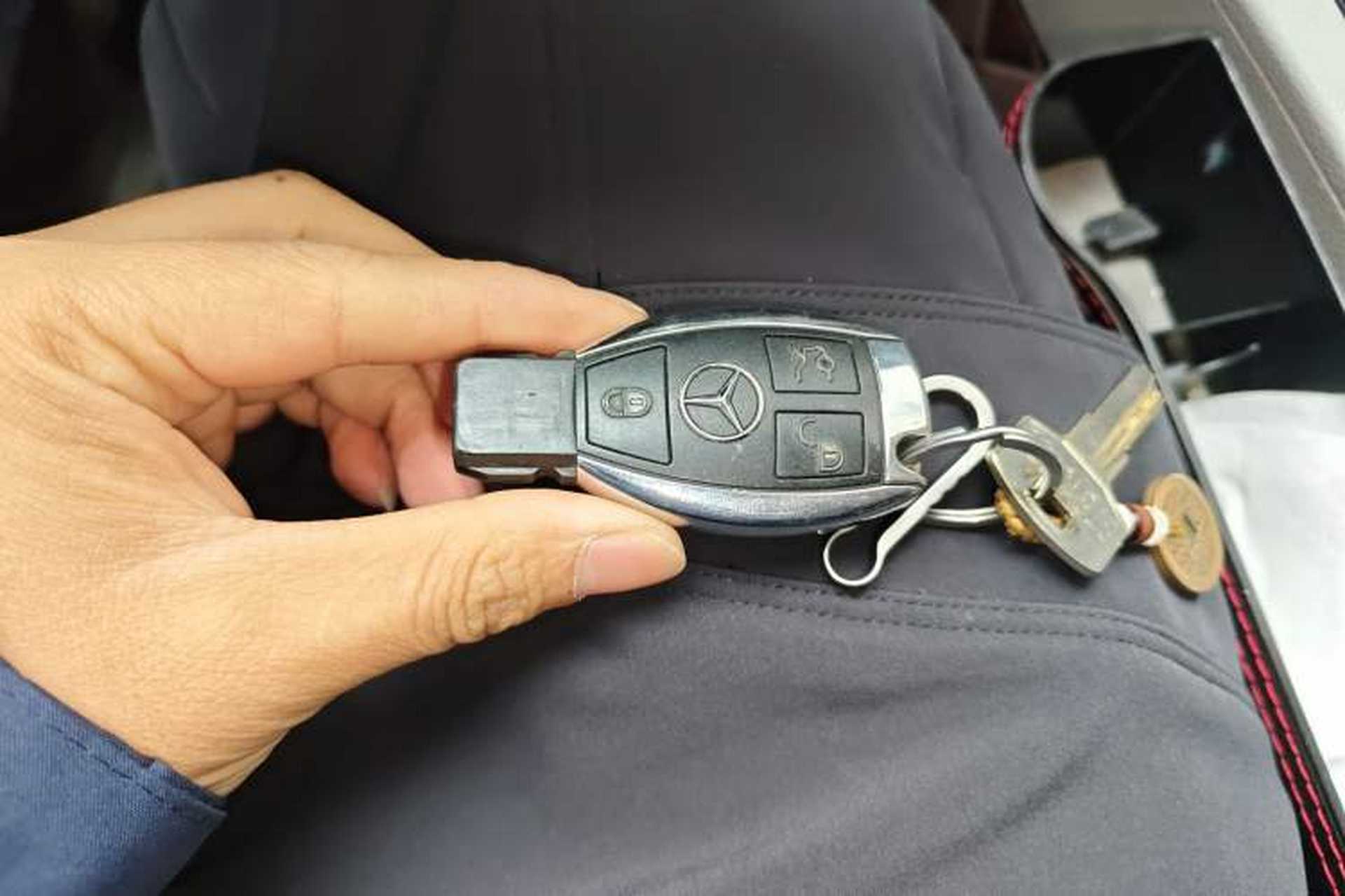 Used Mercedes-Benz C-Class 2013 C 180 Classic Grand Edition Vehicle Key