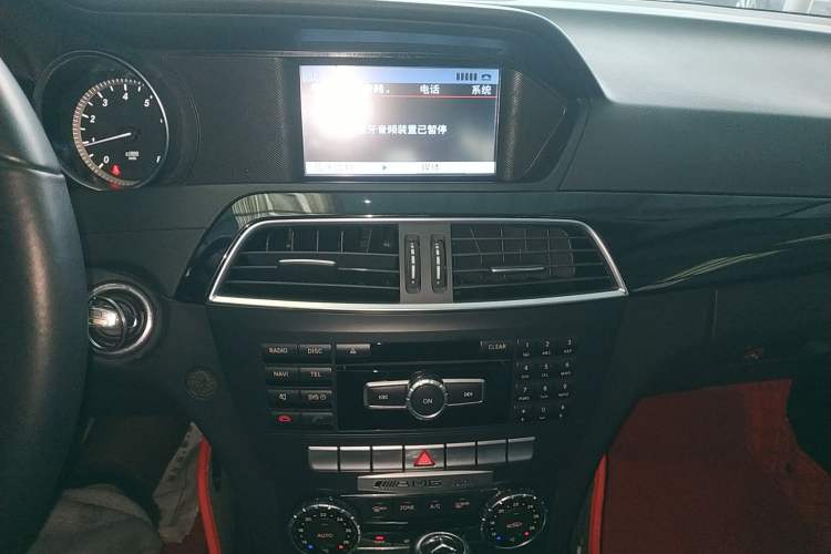 Used Mercedes-Benz C-Class 2013 C 180 Classic Grand Edition Audio And AC Panel
