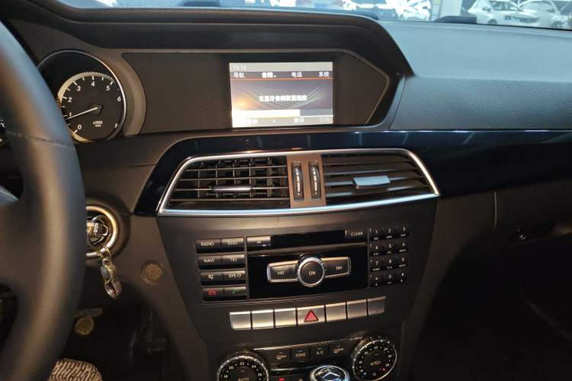 Used Mercedes-Benz C-Class 2013 C 180 Classic Grand Edition Audio And AC Panel