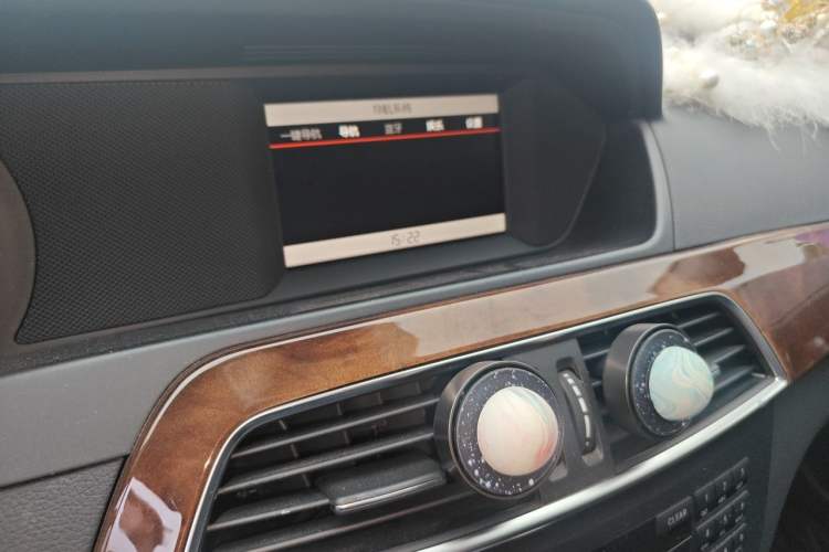 Used Mercedes-Benz C-Class 2013 C 260 CGI Elegant Model Audio And AC Panel