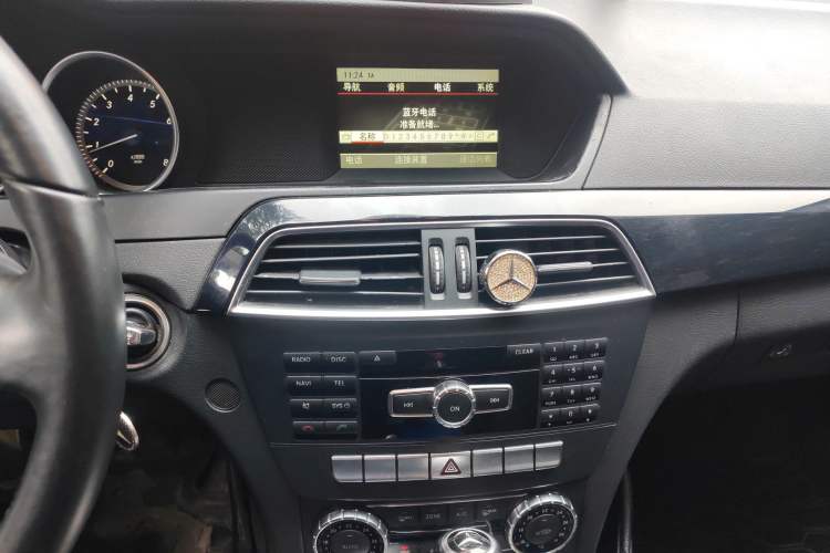 Used Mercedes-Benz C-Class 2013 C 180 Classic Grand Edition Audio And AC Panel