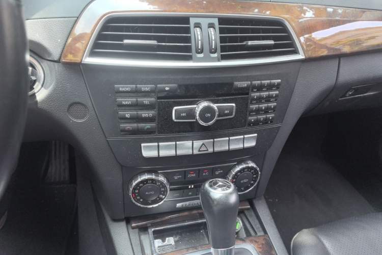 Used Mercedes-Benz C-Class 2013 C 260 CGI Elegant Model Audio And AC Panel