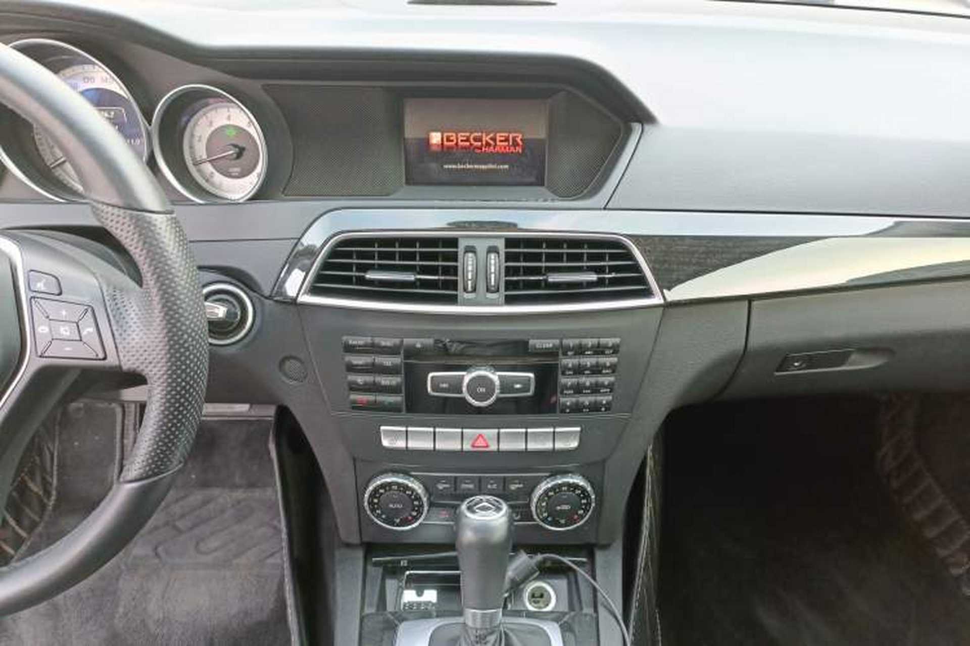 Used Mercedes-Benz C-Class 2013 C 260 Fashion Edition Grand Edition Audio And AC Panel