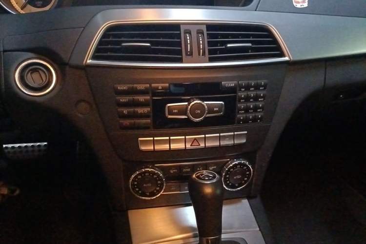 Used Mercedes-Benz C-Class 2013 C 180 Coupe Audio And AC Panel