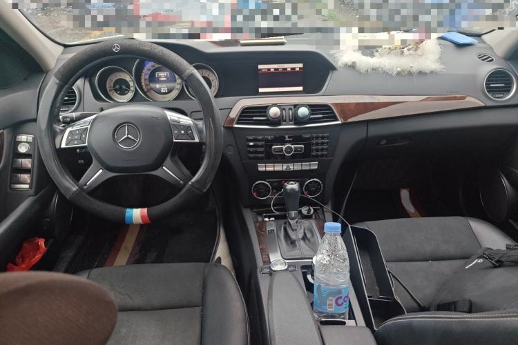 Used Mercedes-Benz C-Class 2013 C 260 CGI Elegant Model Center Console