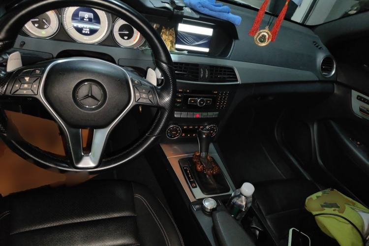Used Mercedes-Benz C-Class 2013 C 180 Coupe Center Console