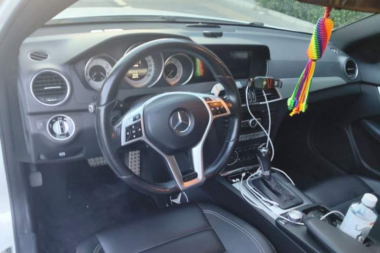 Used Mercedes-Benz C-Class 2013 C 180 Coupe Center Console