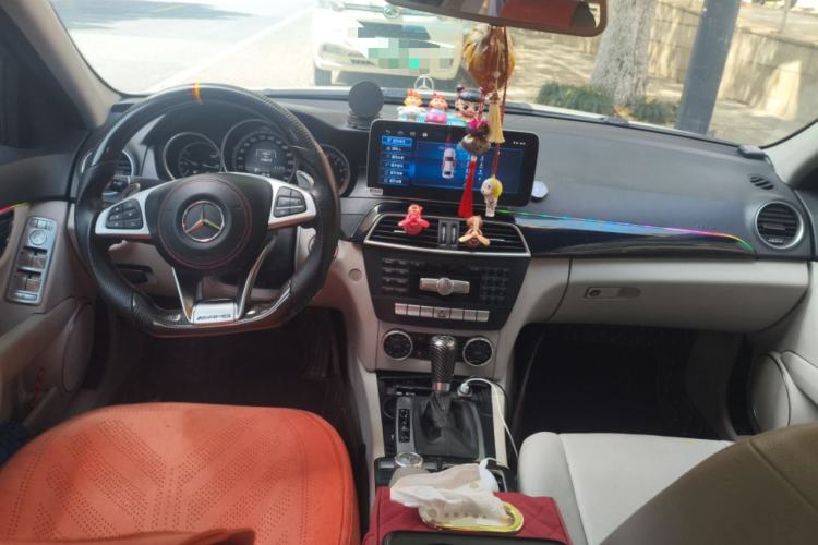 Used Mercedes-Benz C-Class 2013 C 180 Classic Grand Edition Center Console