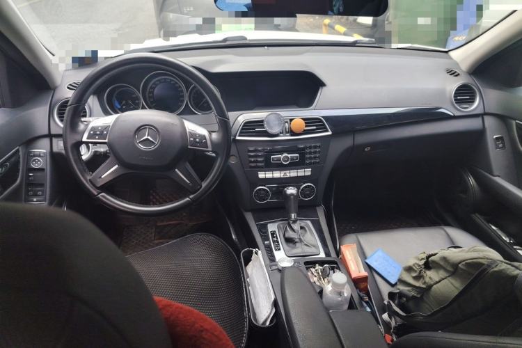 Used Mercedes-Benz C-Class 2013 C 180 Classic Grand Edition Center Console