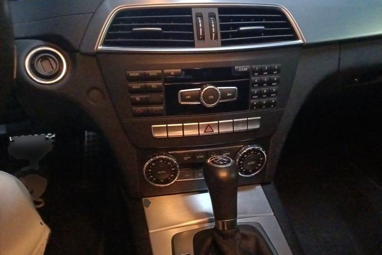 Used Mercedes-Benz C-Class 2013 C 180 Coupe Center Console