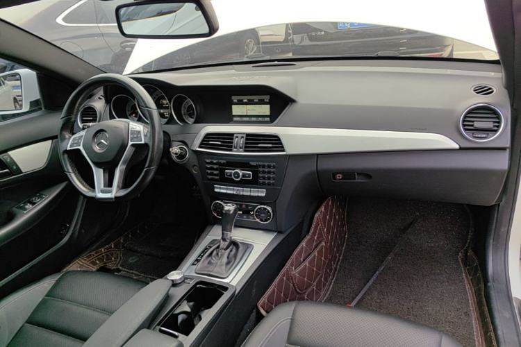 Used Mercedes-Benz C-Class 2013 C 180 Coupe Center Console