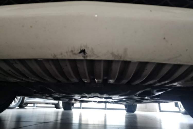Used Mercedes-Benz C-Class 2013 C 180 Classic Grand Edition Chassis Front