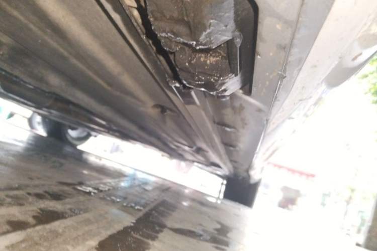 Used Mercedes-Benz C-Class 2013 C 180 Classic Grand Edition Chassis Front Left