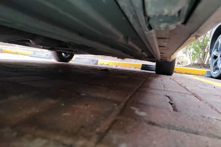 Used Mercedes-Benz C-Class 2013 C 180 Classic Grand Edition Chassis Front Left