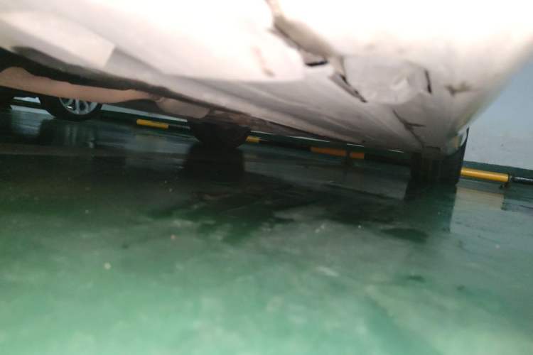 Used Mercedes-Benz C-Class 2013 C 180 Coupe Chassis Front Left