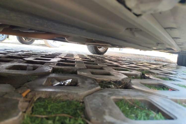 Used Mercedes-Benz C-Class 2013 C 180 Classic Grand Edition Chassis Front Left