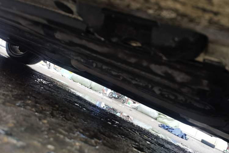 Used Mercedes-Benz C-Class 2013 C 260 Elegant Grand Edition Chassis Front Right