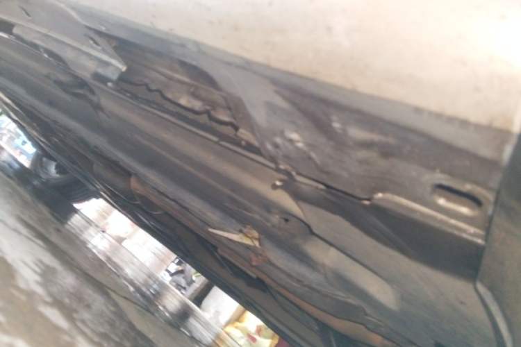 Used Mercedes-Benz C-Class 2013 C 180 Classic Grand Edition Chassis Front Right