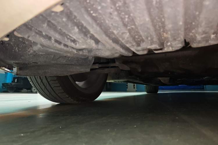 Used Mercedes-Benz C-Class 2013 C 180 Coupe Chassis Front Right