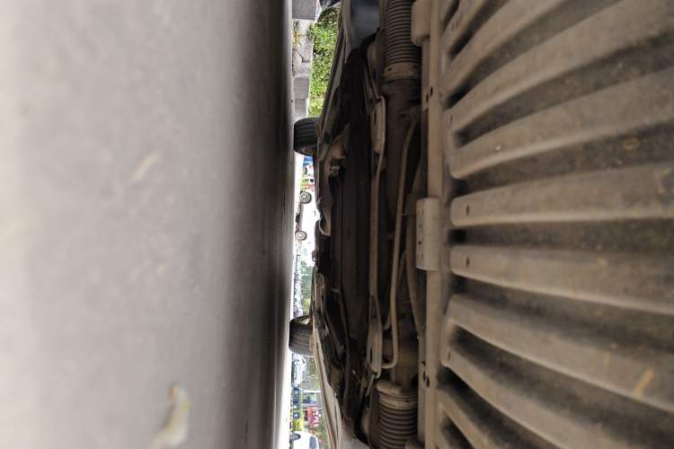 Used Mercedes-Benz C-Class 2013 C 180 Classic Grand Edition Chassis Front