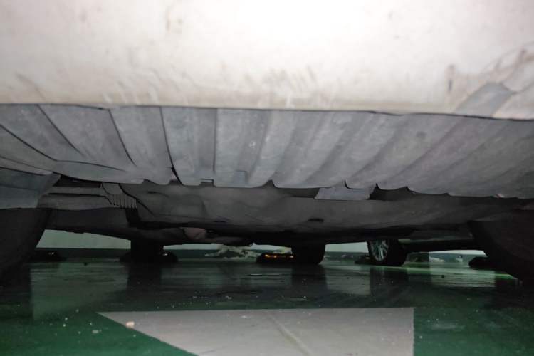 Used Mercedes-Benz C-Class 2013 C 180 Classic Grand Edition Chassis Front