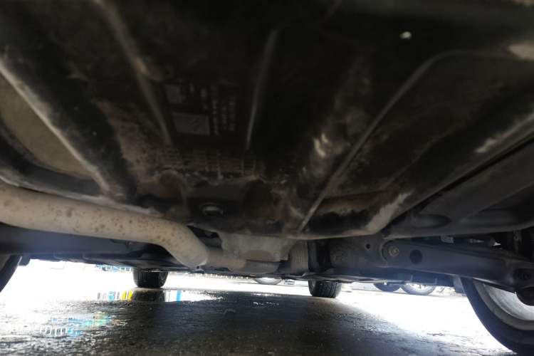 Used Mercedes-Benz C-Class 2013 C 260 Elegant Grand Edition Chassis Rear