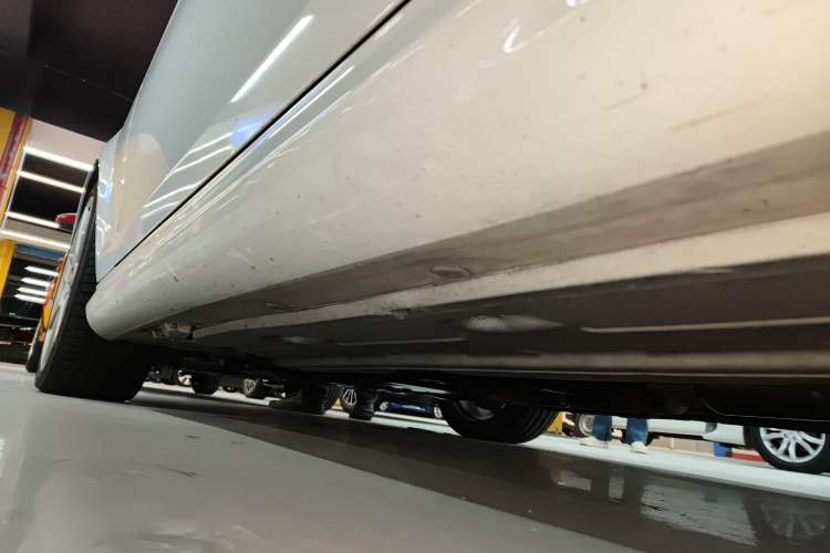 Used Mercedes-Benz C-Class 2013 C 180 Coupe Chassis Rear Left