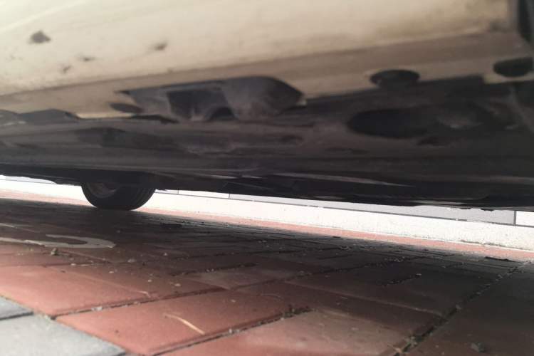 Used Mercedes-Benz C-Class 2013 C 180 Classic Grand Edition Chassis Rear Left