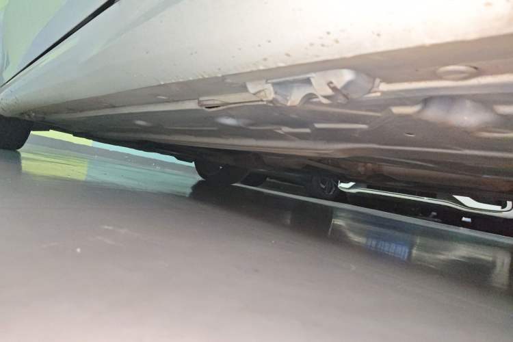 Used Mercedes-Benz C-Class 2013 C 180 Coupe Chassis Rear Left