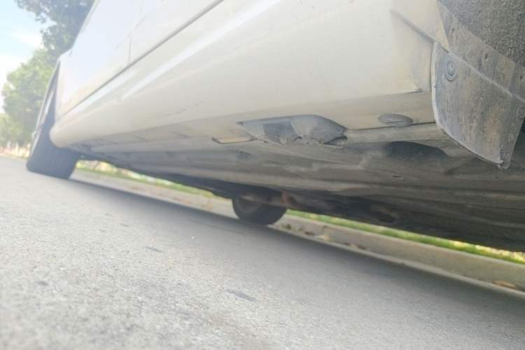 Used Mercedes-Benz C-Class 2013 C 180 Classic Grand Edition Chassis Rear Left