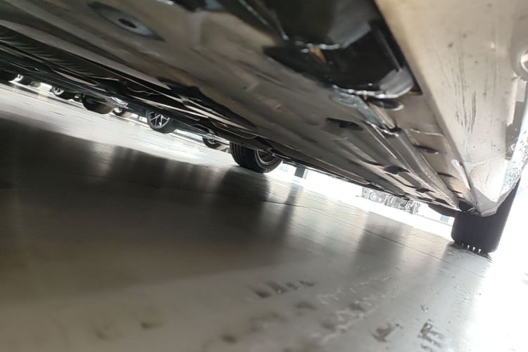 Used Mercedes-Benz C-Class 2013 C 180 CGI Classic Chassis Rear Right