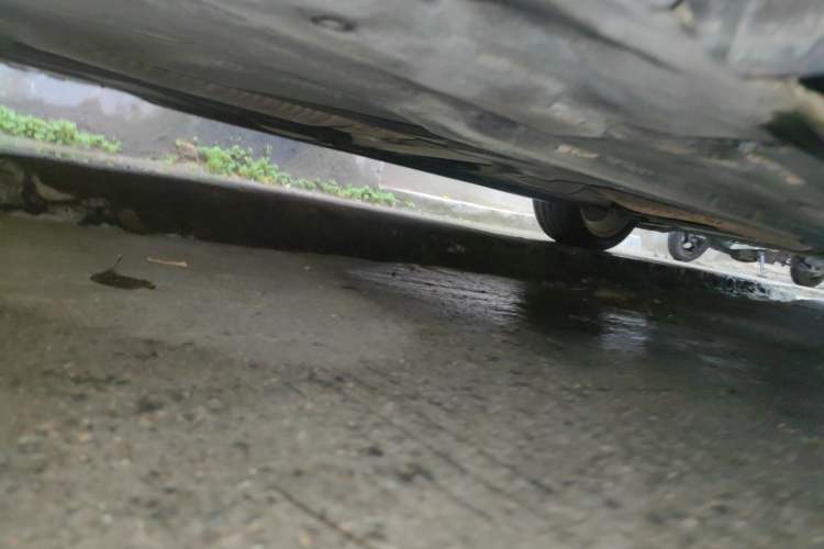 Used Mercedes-Benz C-Class 2013 C 180 Classic Grand Edition Chassis Rear Right