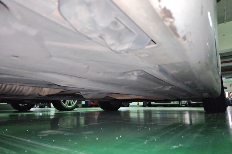 Used Mercedes-Benz C-Class 2013 C 180 Classic Grand Edition Chassis Rear Right