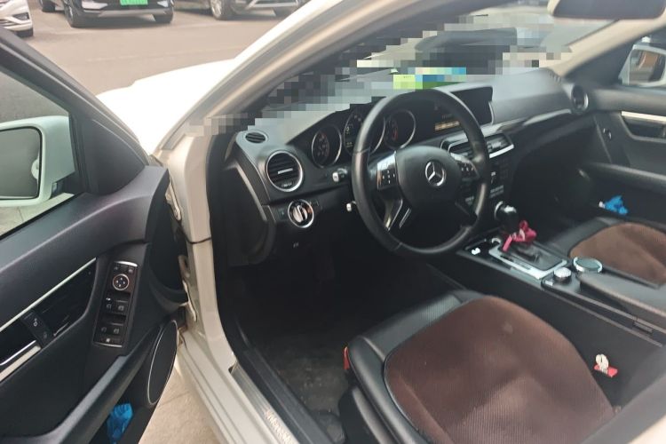 Used Mercedes-Benz C-Class 2013 C 180 Classic Grand Edition Driver Seat