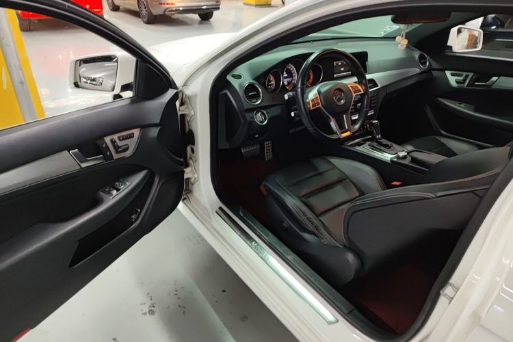 Used Mercedes-Benz C-Class 2013 C 180 Coupe Driver Seat