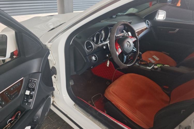 Used Mercedes-Benz C-Class 2013 C 260 Elegant Grand Edition Driver Seat