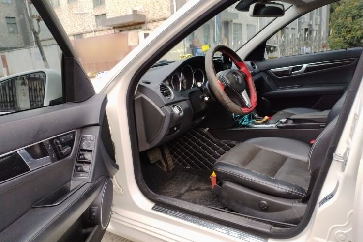 Used Mercedes-Benz C-Class 2013 C 260 Fashion Edition Grand Edition Driver Seat
