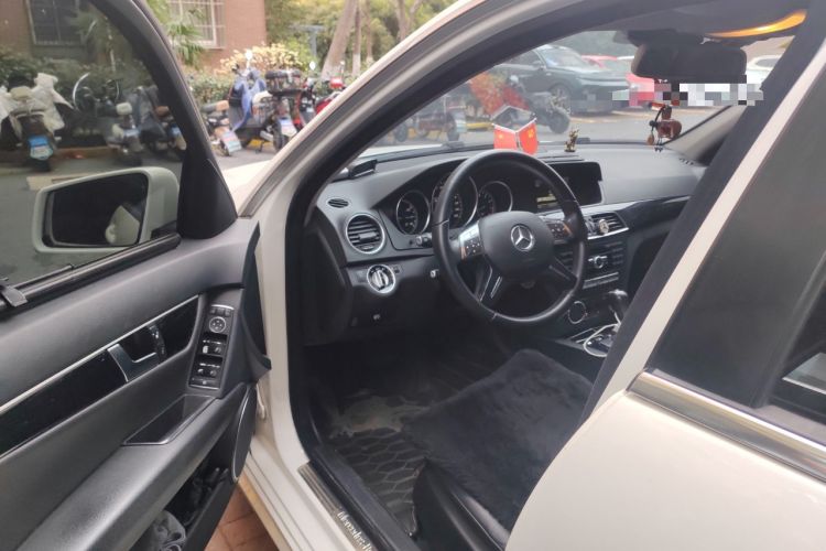 Used Mercedes-Benz C-Class 2013 C 180 Classic Grand Edition Driver Seat