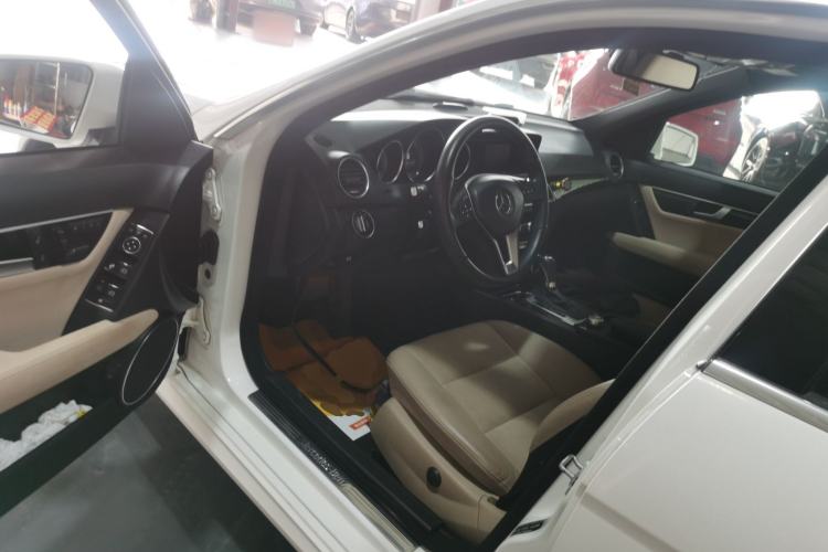 Used Mercedes-Benz C-Class 2013 C 260 Fashion Edition Grand Edition Driver Seat