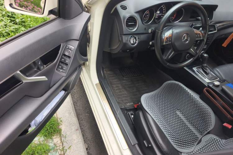 Used Mercedes-Benz C-Class 2013 C 180 CGI Classic Driver Seat