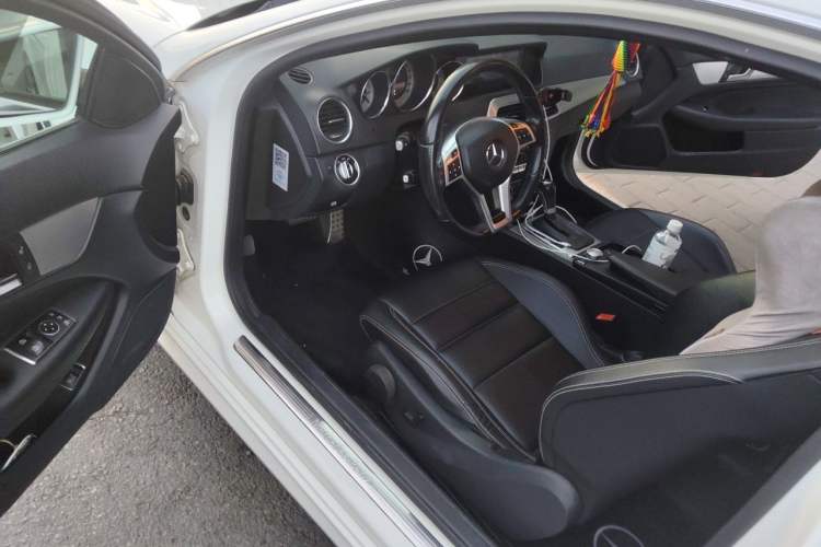 Used Mercedes-Benz C-Class 2013 C 180 Coupe Driver Seat