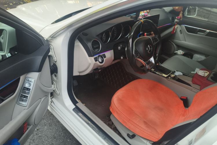 Used Mercedes-Benz C-Class 2013 C 180 Classic Grand Edition Driver Seat