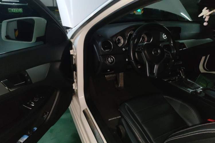 Used Mercedes-Benz C-Class 2013 C 180 Coupe Driver Seat