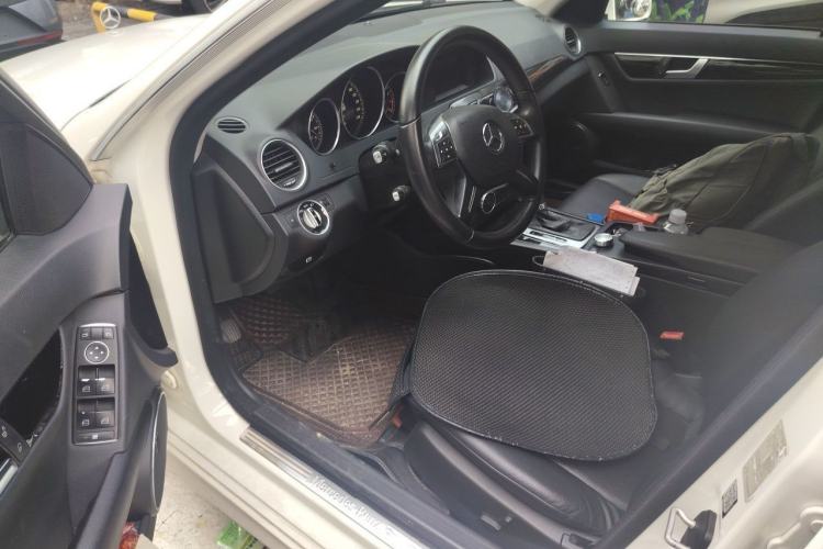 Used Mercedes-Benz C-Class 2013 C 180 Classic Grand Edition Driver Seat